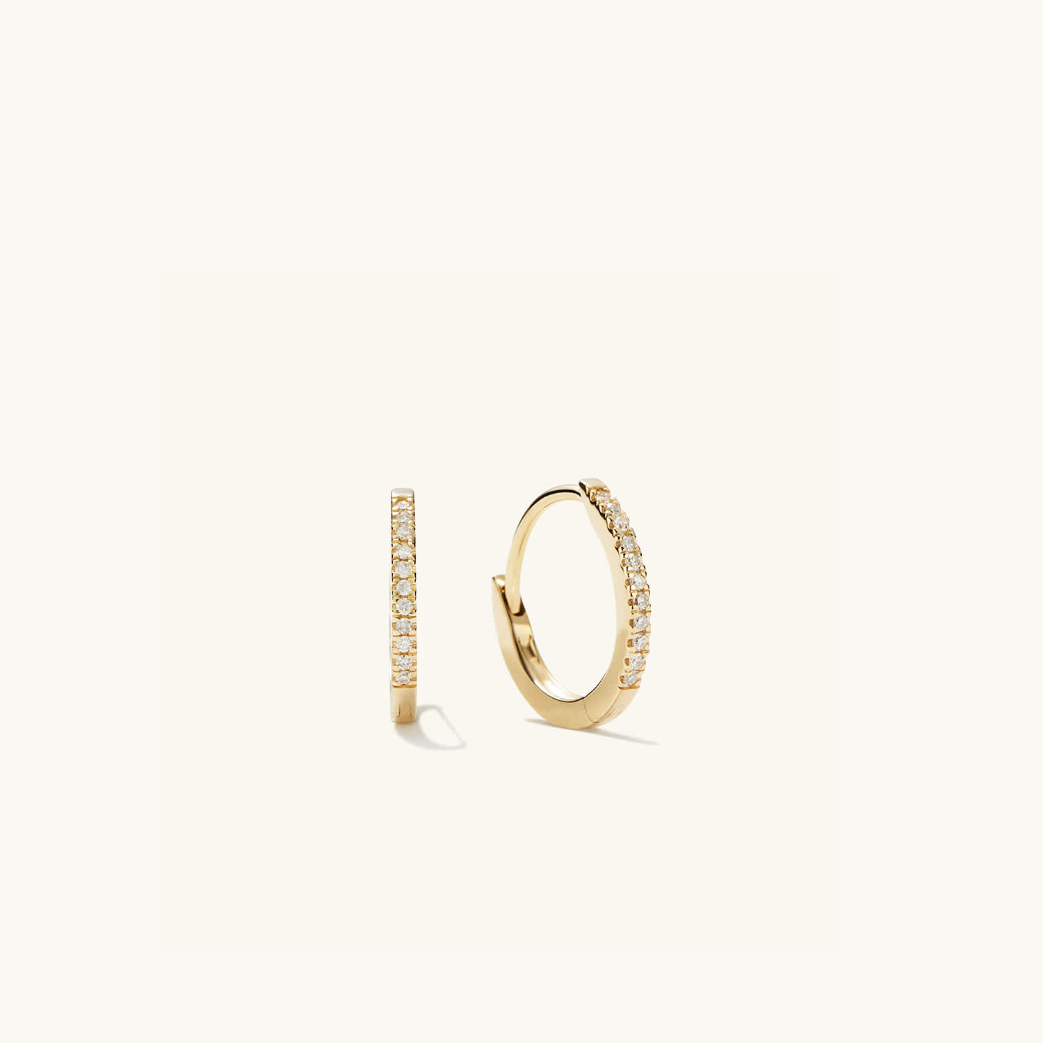 0_Pave_Hoops_12mm_FrontAngled.jpg