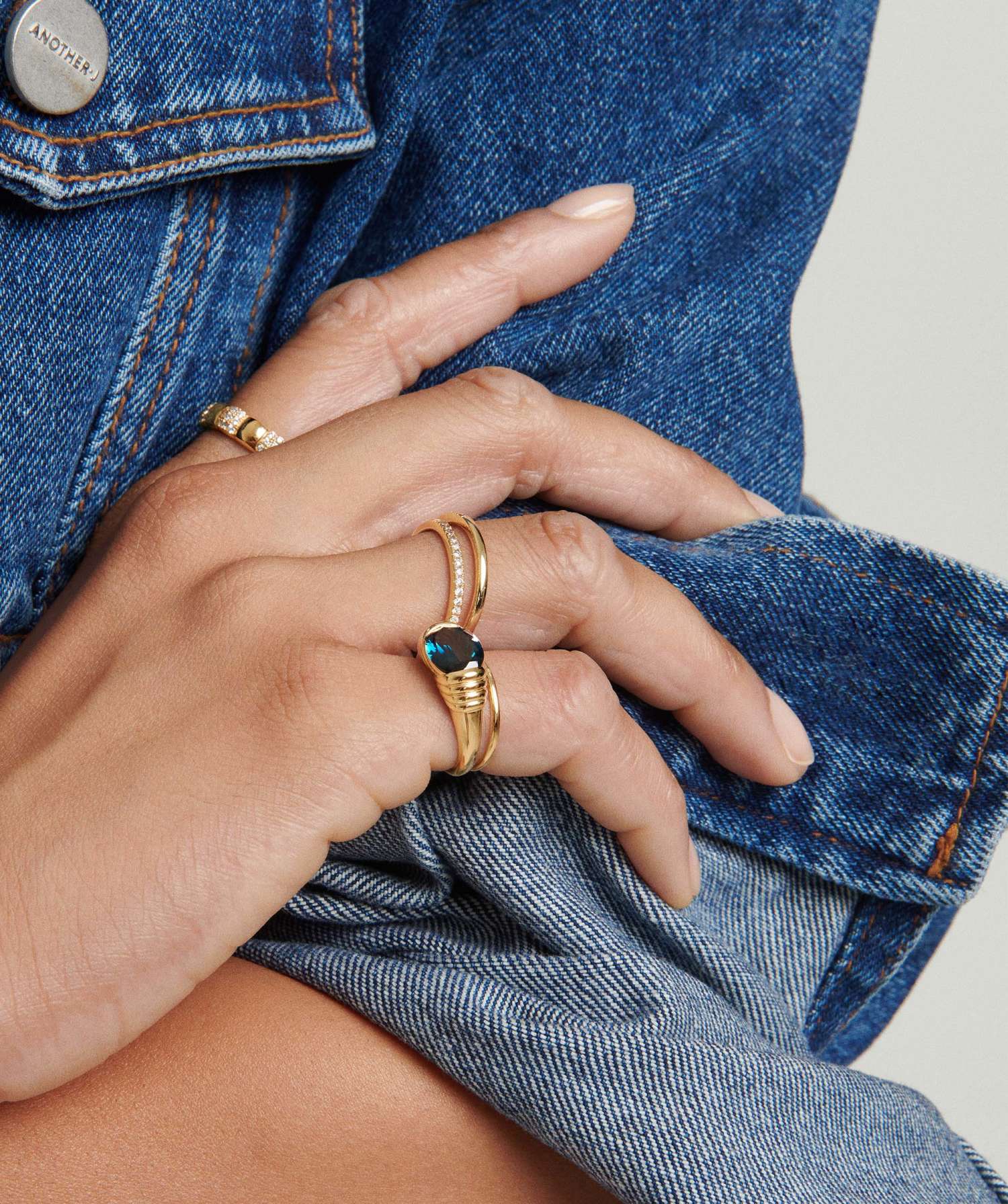 2-StackerRing-YG-OnFigure-Stack-013.jpg