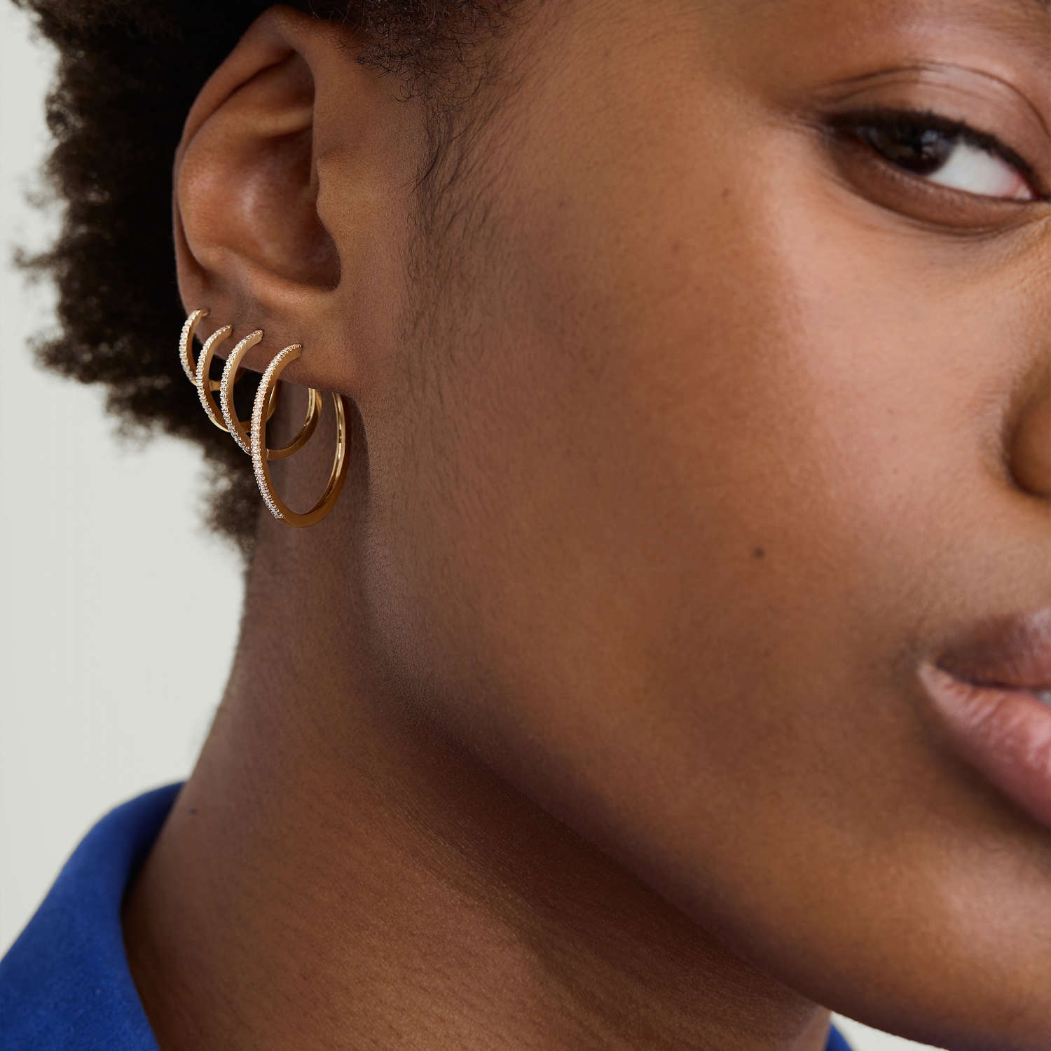2_Mejuri_MarchDrops__03_Pave_Hoops_12mm_Stack_2776.jpg